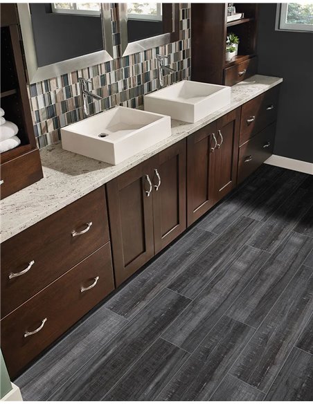 MSI Surfaces Belmond Obsidian 