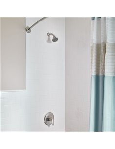 American Standard Colony Pro 1.75 gpm/6.6 L/min Water-Saving Showerhead 2