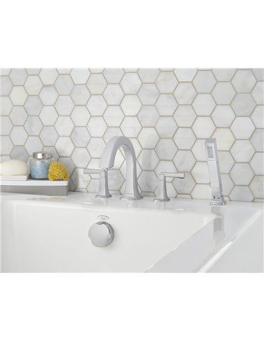 American Standard Square Minimalist 1.8 gpm/6.8 L/min Single Function Water-Saving Hand Shower