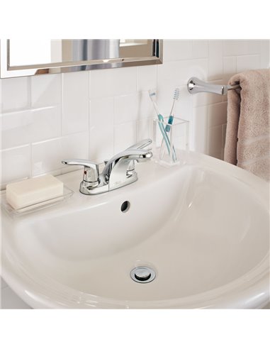 American Standard Colony PRO 4-Inch Centerset 2-Handle Bathroom Faucet 1.2 gpm/4.5 Lpm With Lever Handles
