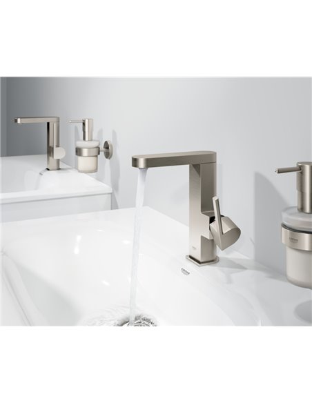 Grohe 23956 Plus Single Hole Single-Handle M-Size Bathroom Faucet 4.5 L/min - 1.2 GPM