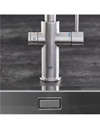 Grohe 31608 Blue Single-Handle Pull-Out Kitchen Faucet Single Spray 6.6 L/min - 1.75 GPM with Chilled and Sparkling Water