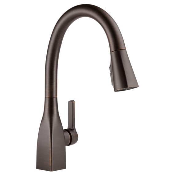 DELTA MATEO 9183-DST SINGLE HANDLE PULL-DOWN KITCHEN FAUCET                      